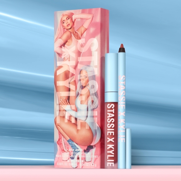 "Stassie" Matte Lip Kit - Picture 16 of 16